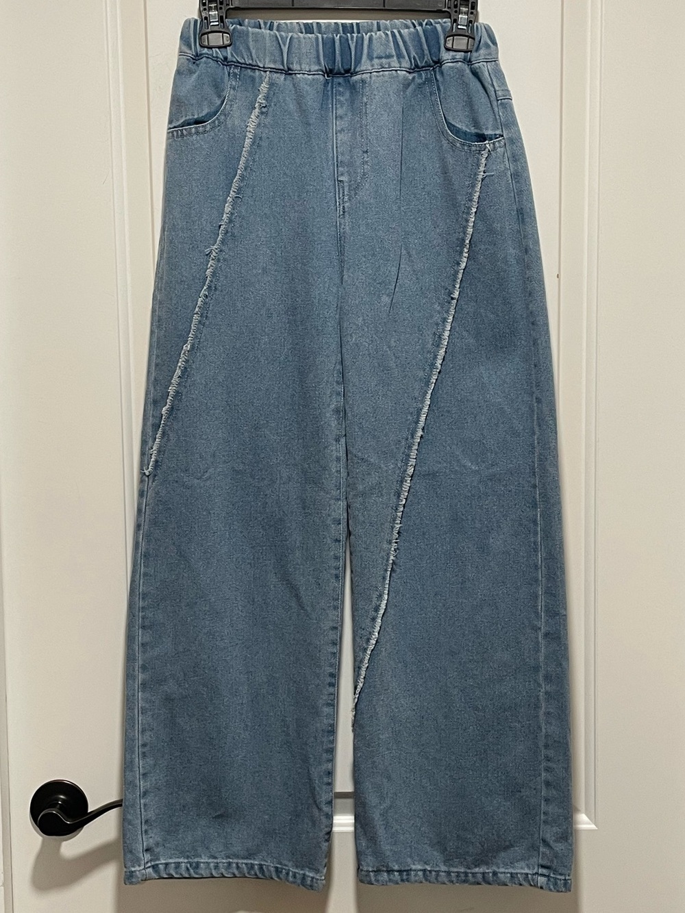 Hot! Wide Leg Front Seam Sz 00 Juniors (No tag) Paper Bag Waist Distressed Jeans